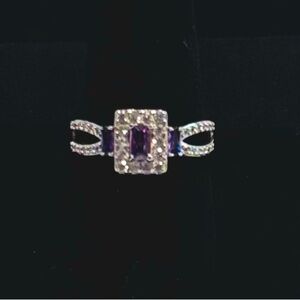 Size 9 women’s Amethyst ring